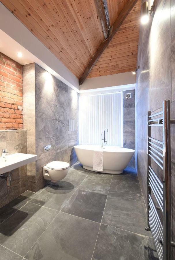 Stunning Penthouse Slps 20 Manchester Exterior foto